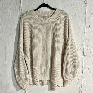 american eagle outfitters • pullover sweater in oatmeal cream
